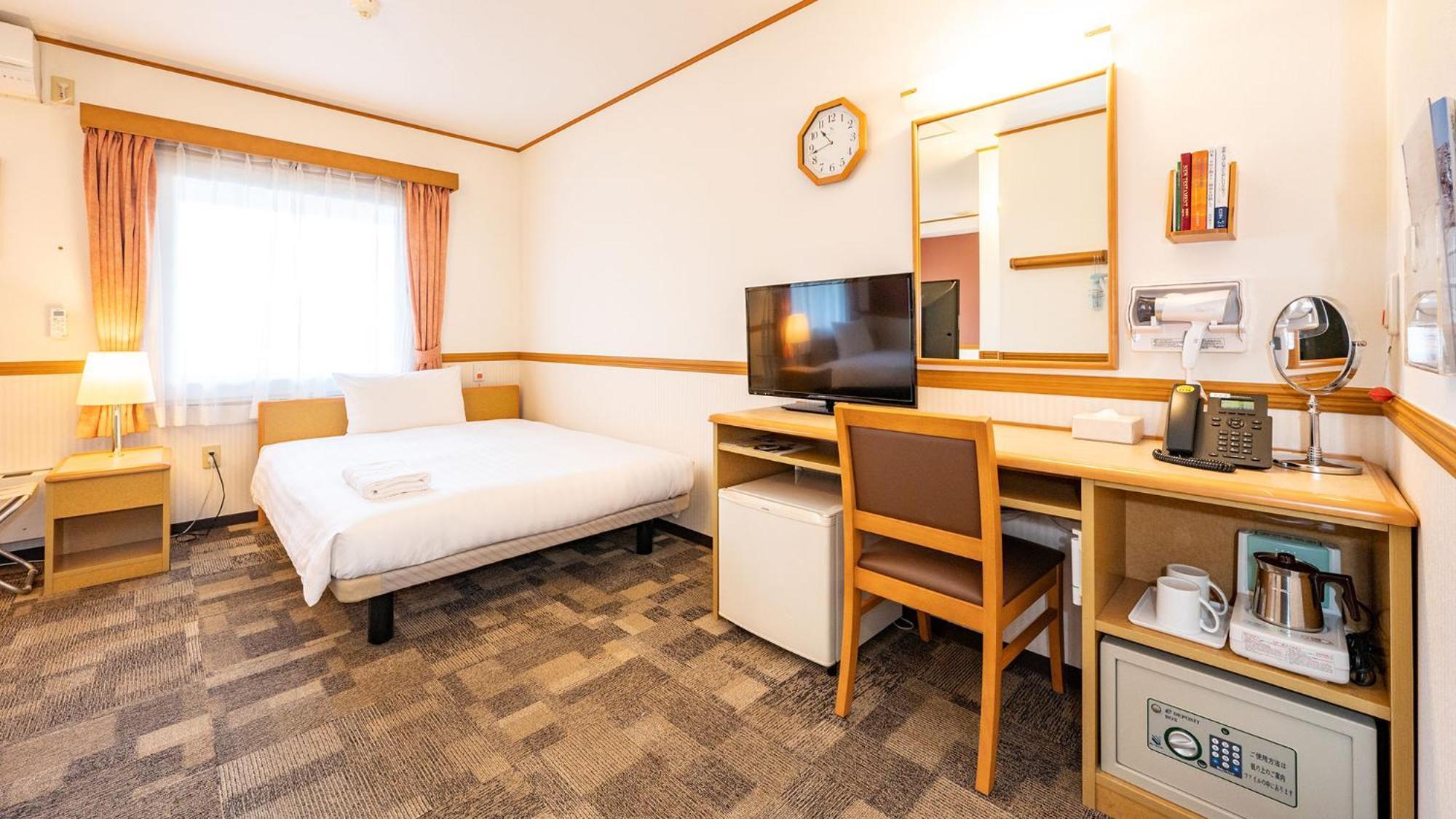Toyoko Inn Nagoya Owari Ichinomiya Ekimae Habitación foto