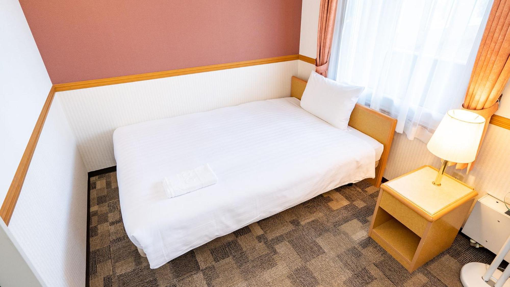 Toyoko Inn Nagoya Owari Ichinomiya Ekimae Habitación foto