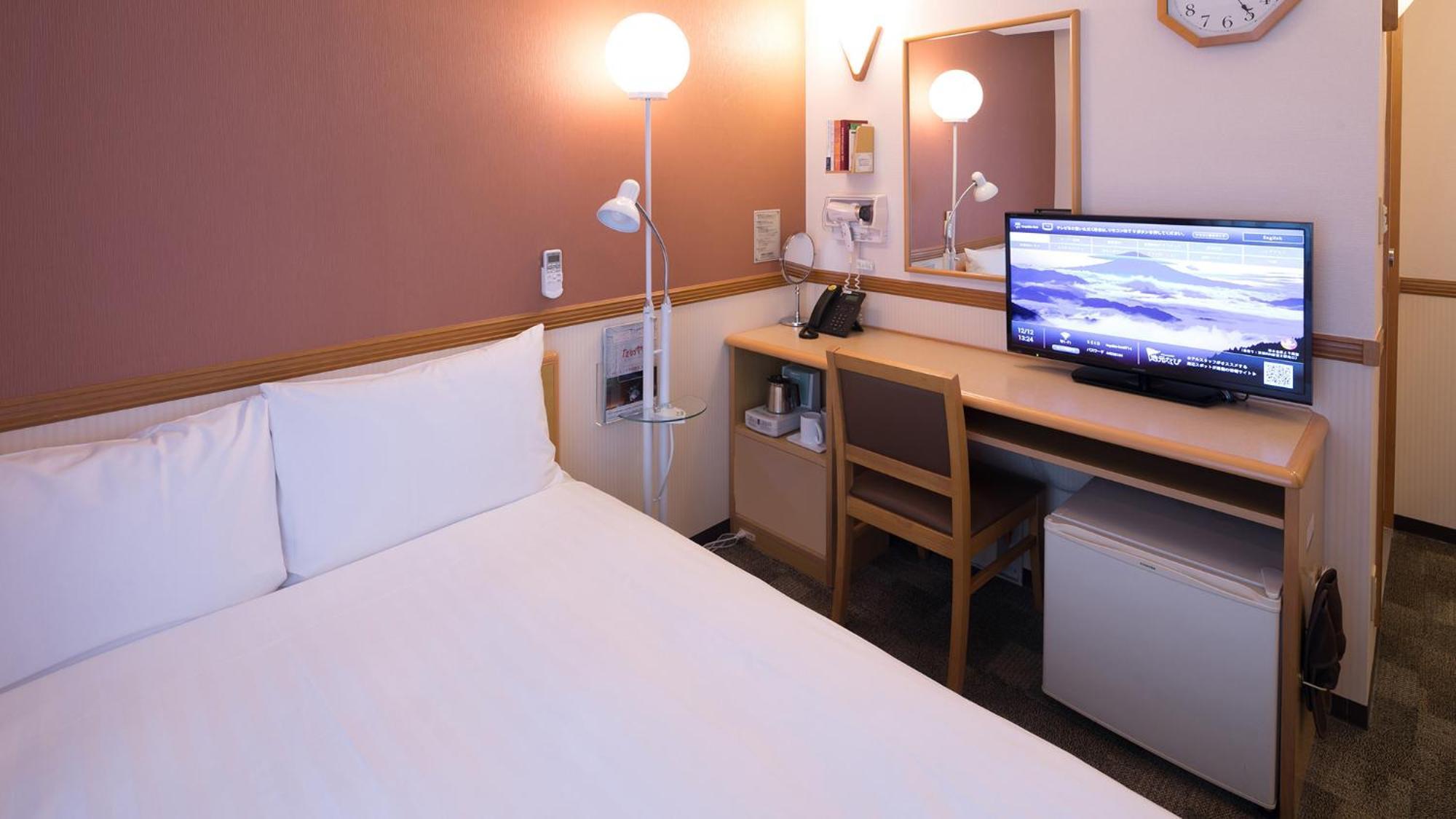 Toyoko Inn Nagoya Owari Ichinomiya Ekimae Habitación foto
